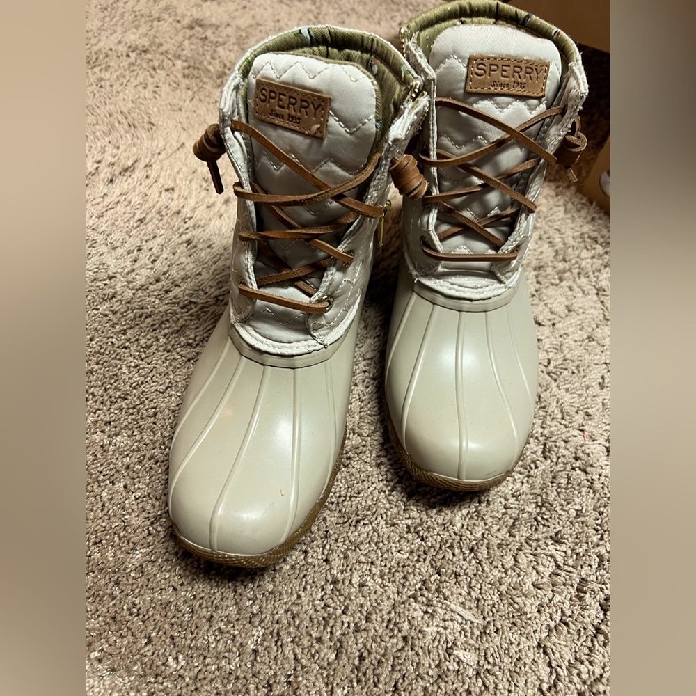 Sperry Rainboots